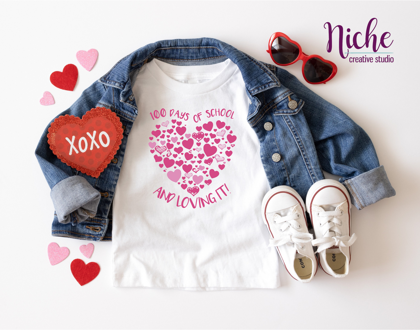 -1035 100 Days Hearts Decal