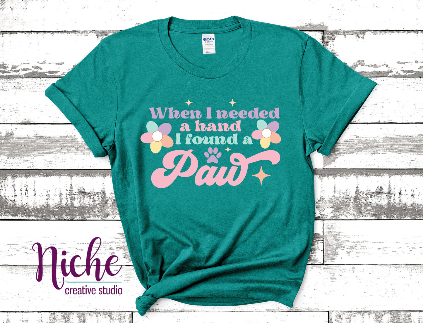 -ANI6056 When I Needed A Hand I Found A Paw Decal