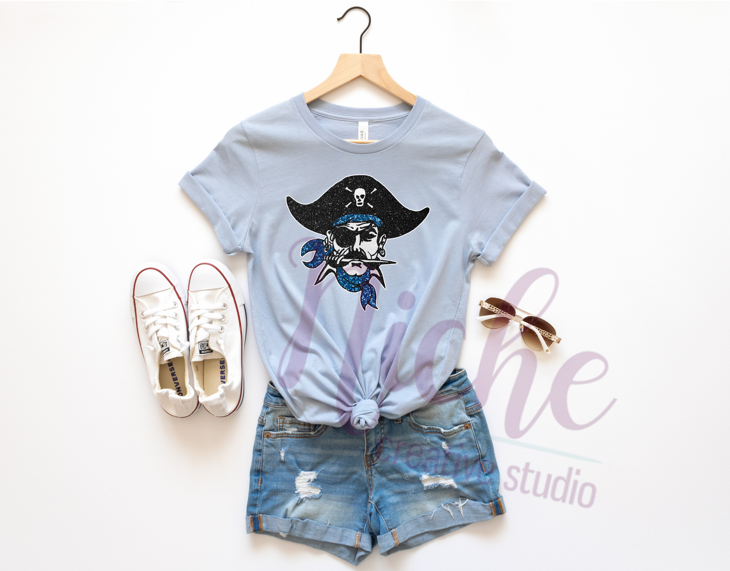 -BAR1061 Barbe Bucs Glitter Decal