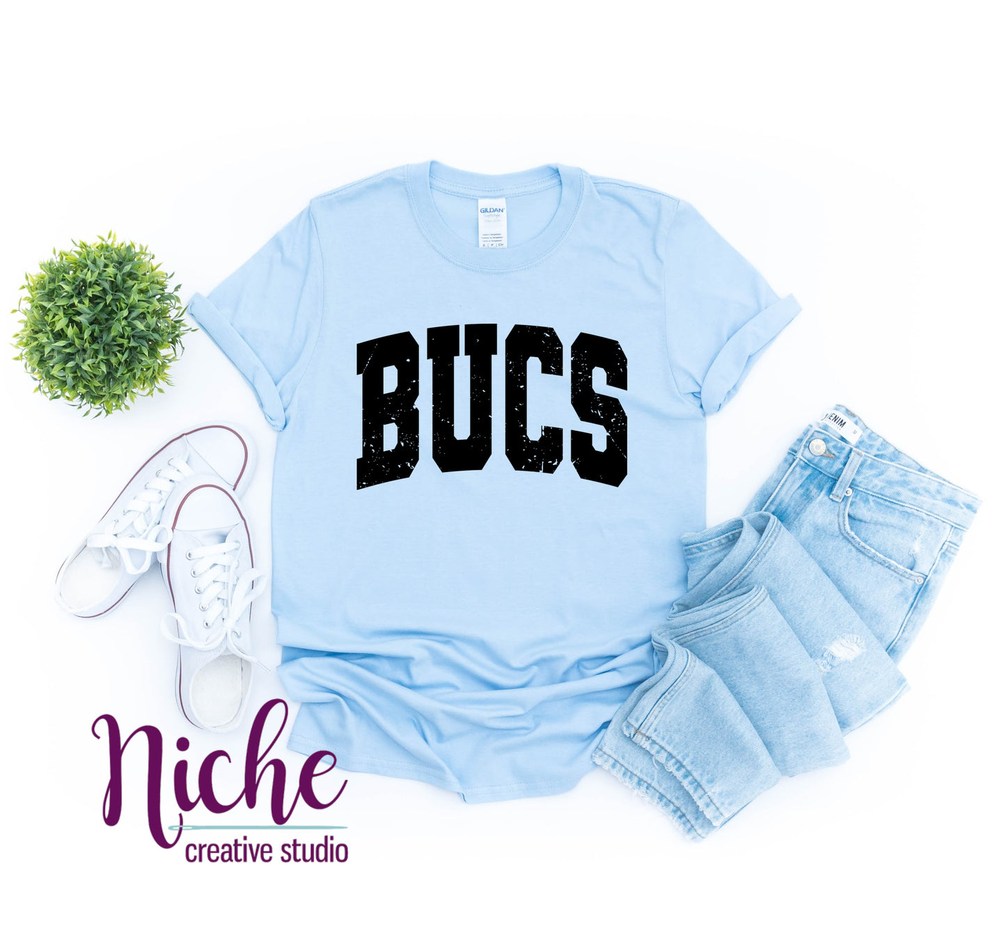 -BAR1860 BUCS Decal