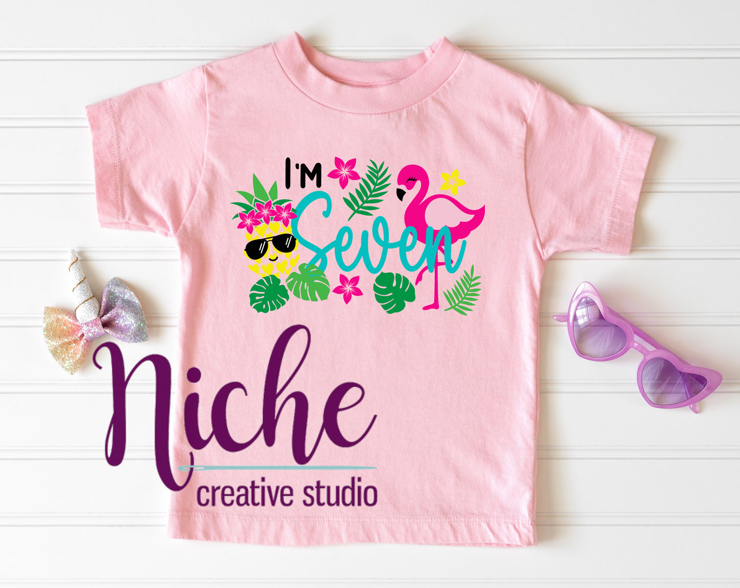 -BIR568 Seven Flamingo Decal