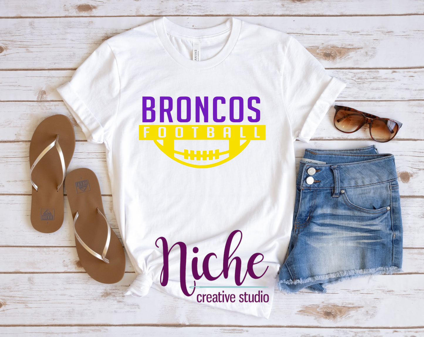 -BRO3118 Broncos Football Decal