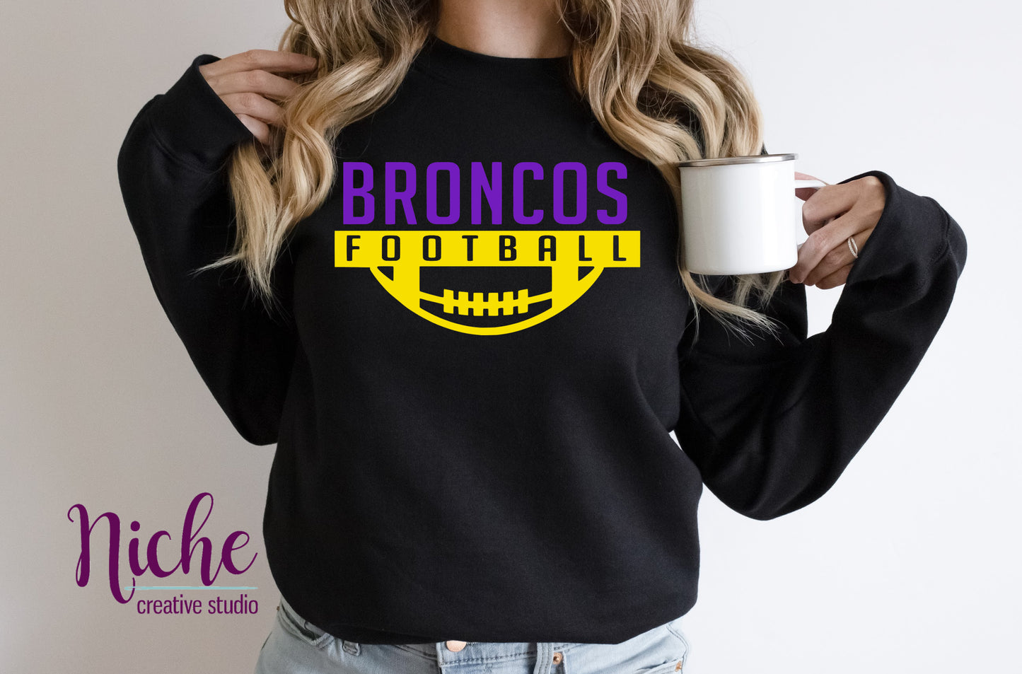 -BRO3118 Broncos Football Decal