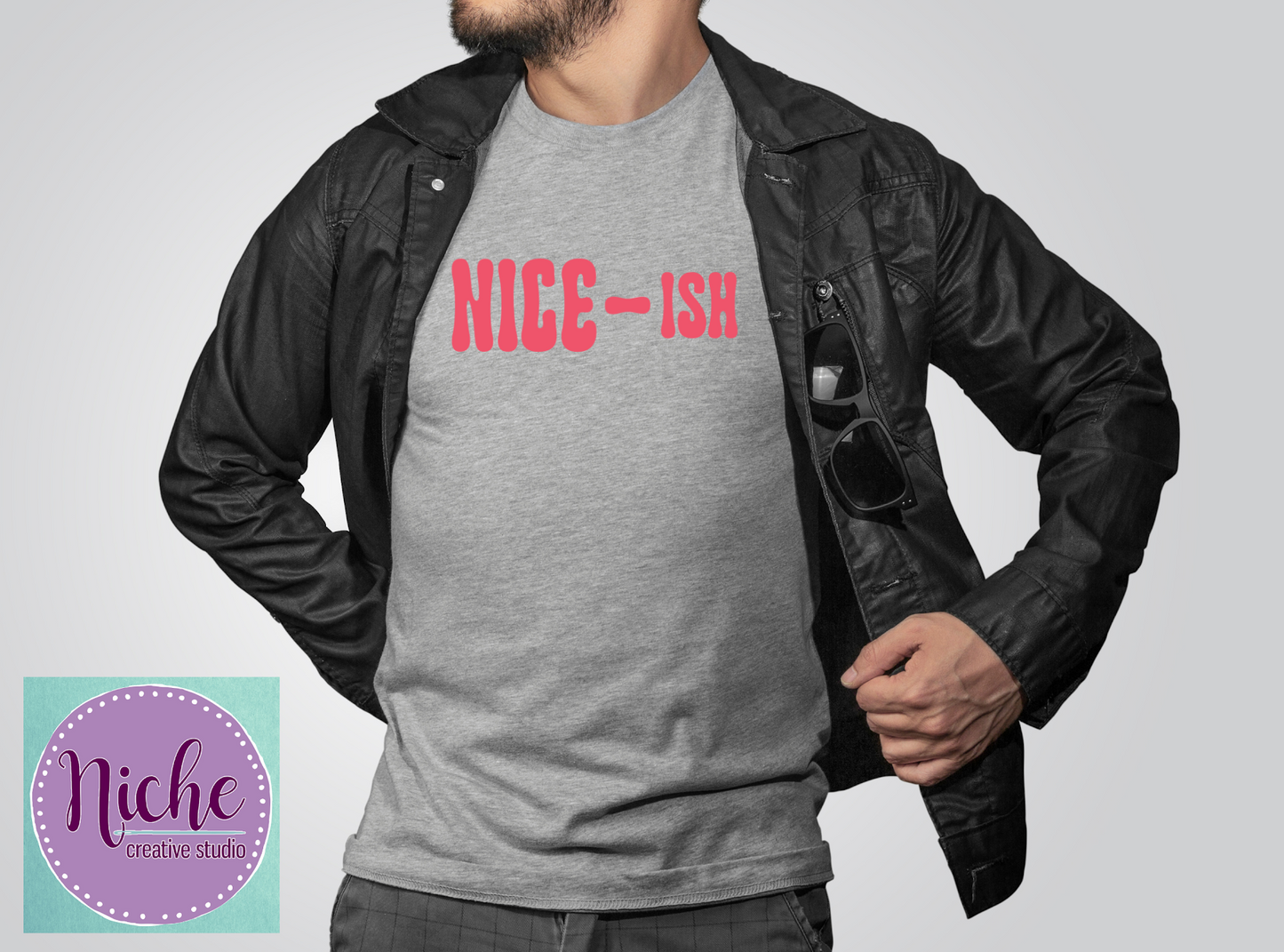 -CHR1137 Feeling Merry Decal