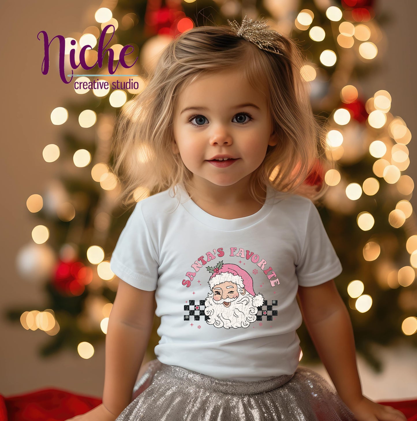 -CHR5477 Santa's Favorite Pink Retro Decal