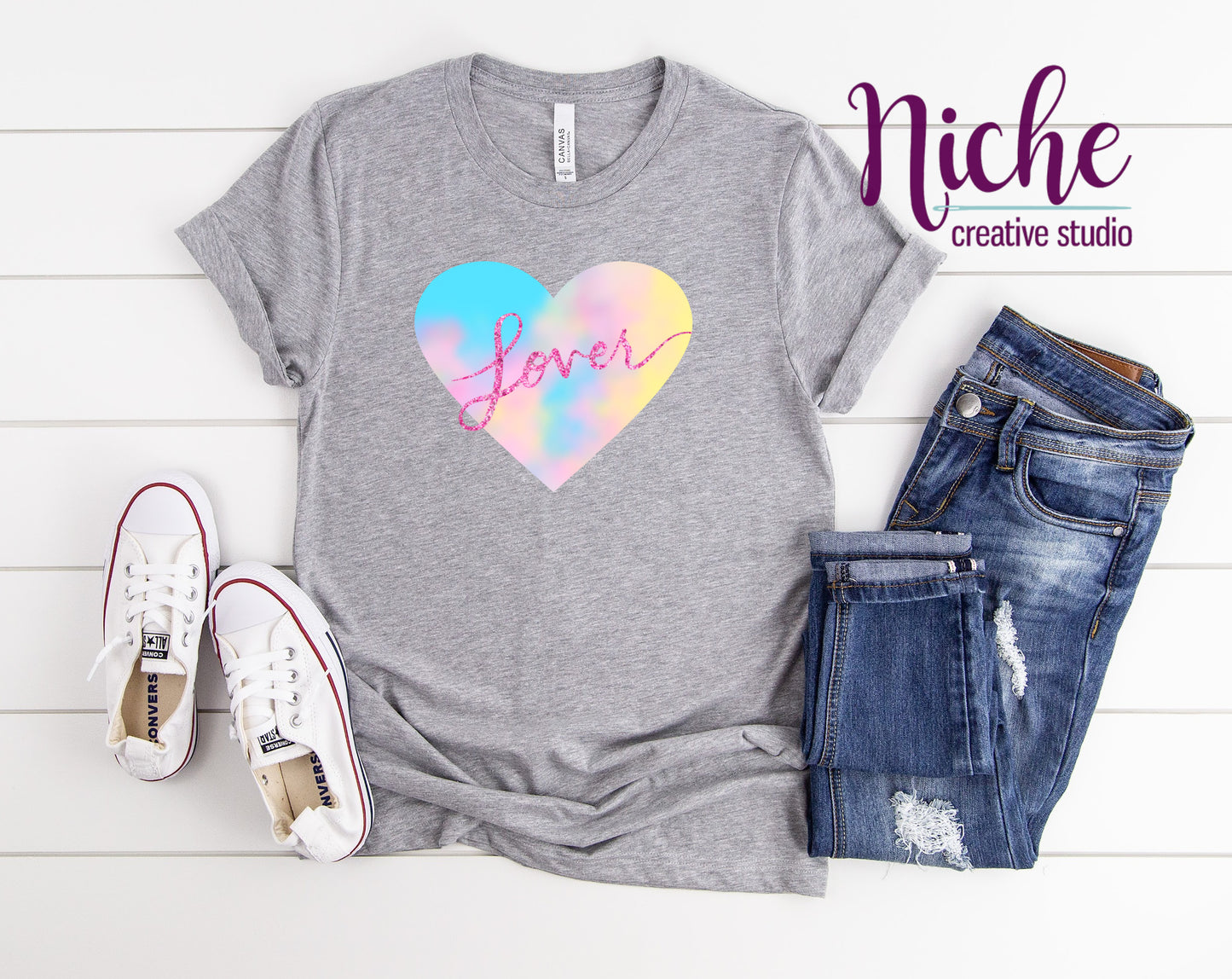 -CON1797 Lover Heart Decal
