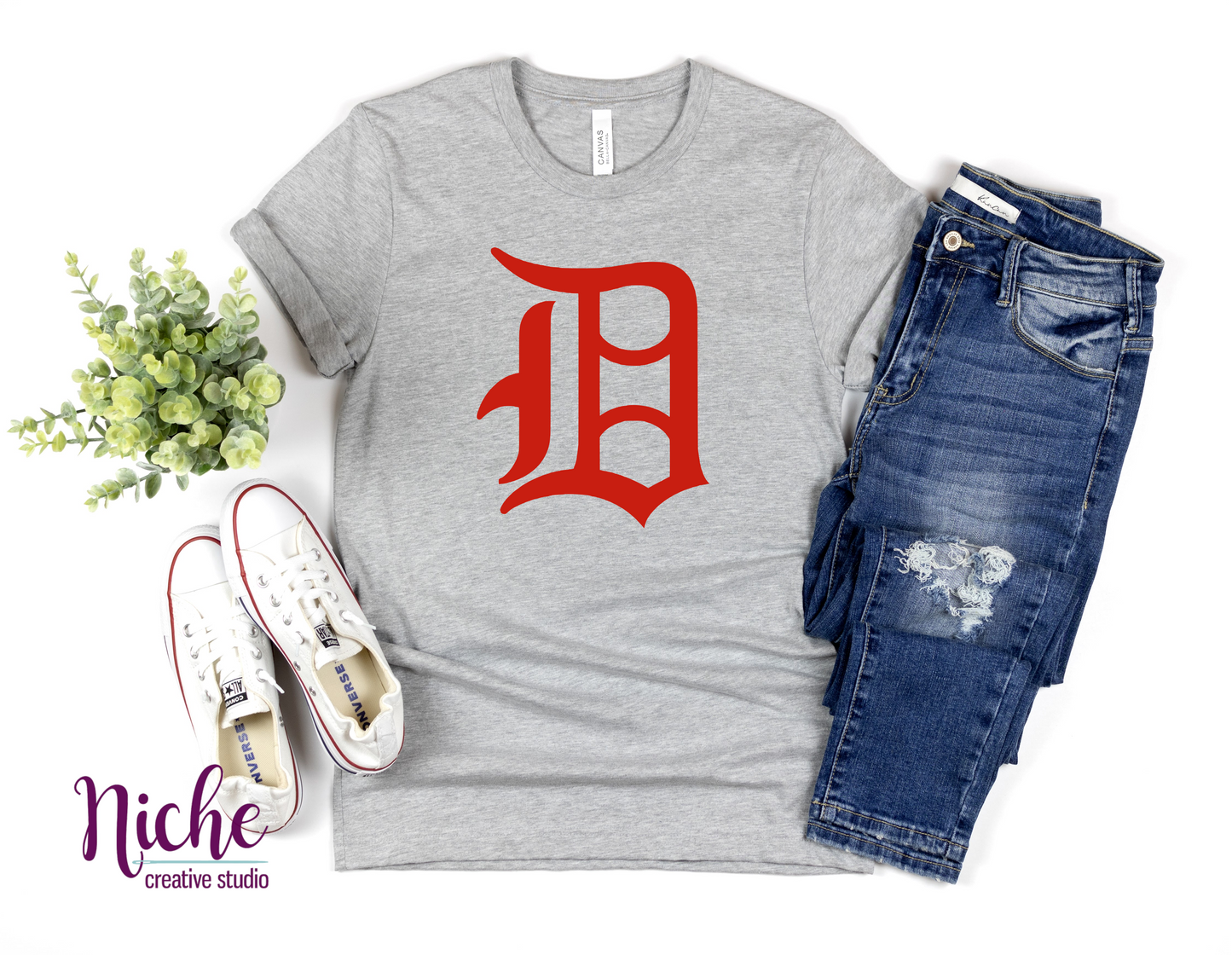 -DEQ1640 Dequincy D Red Decal