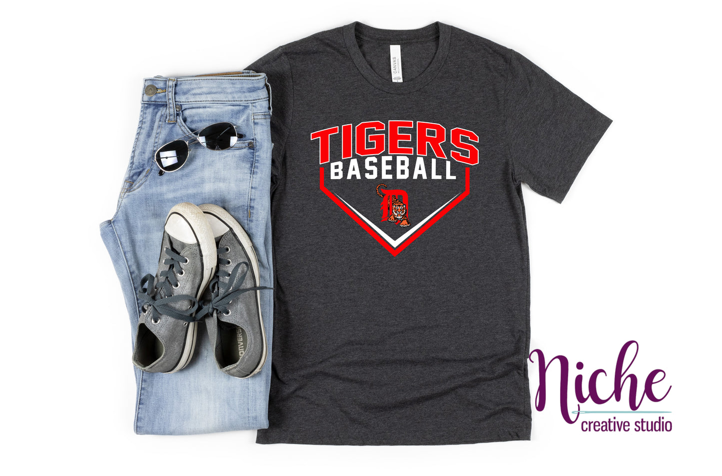 -DEQ1652 Dequincy Tigers Baseball Base Decal