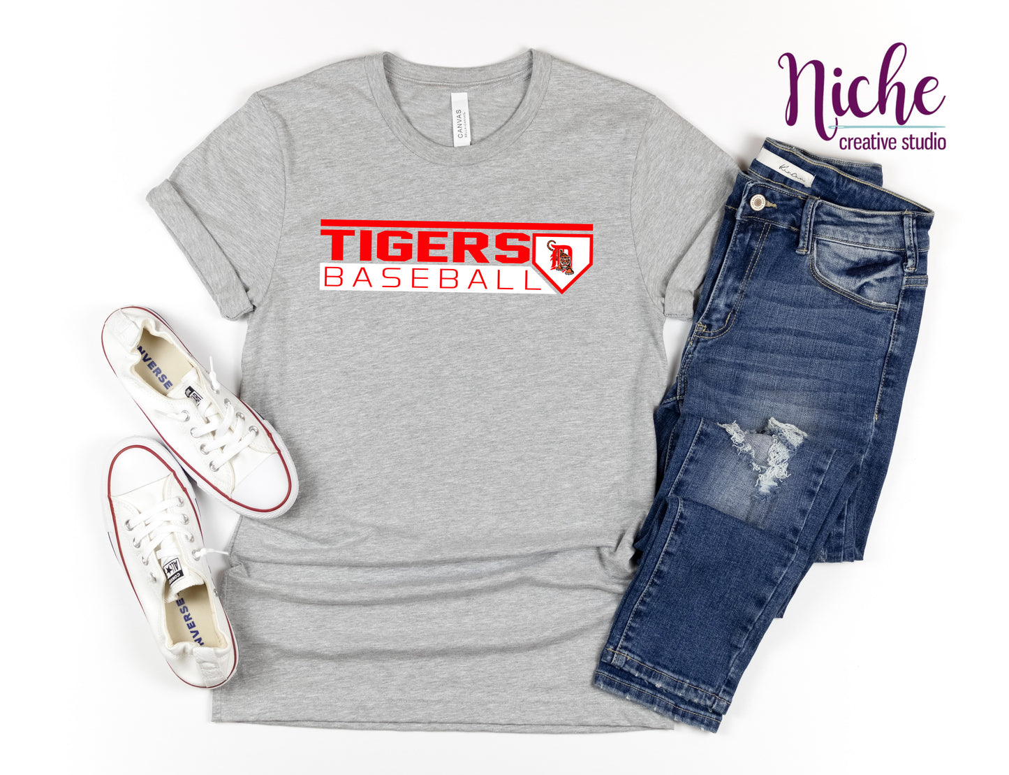 -DEQ1653 Dequincy Tigers Baseball Decal