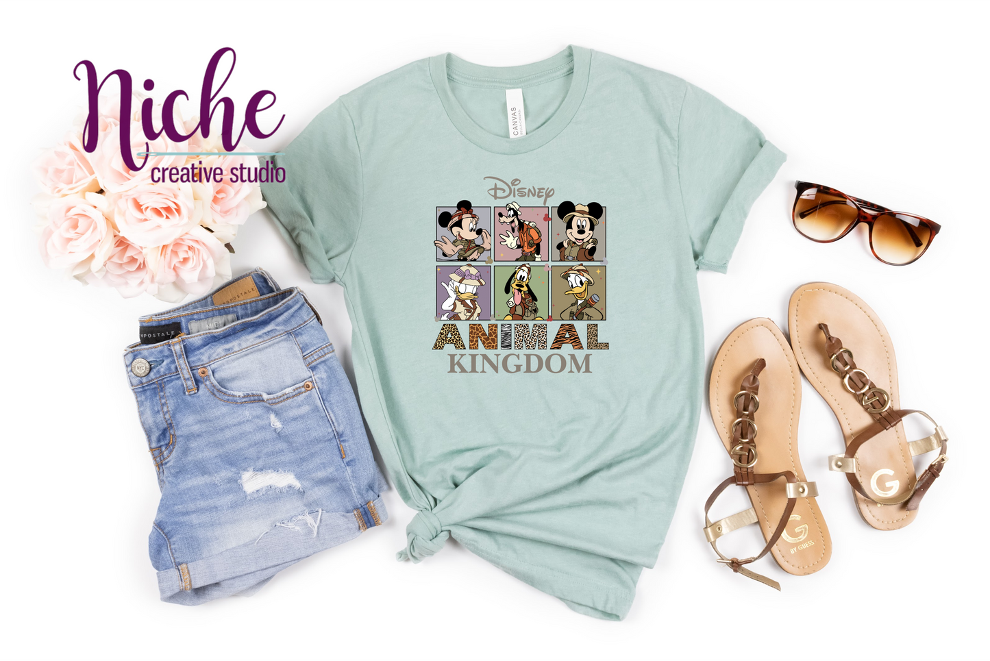 -DIS905 Animal Kingdom Cards Decal