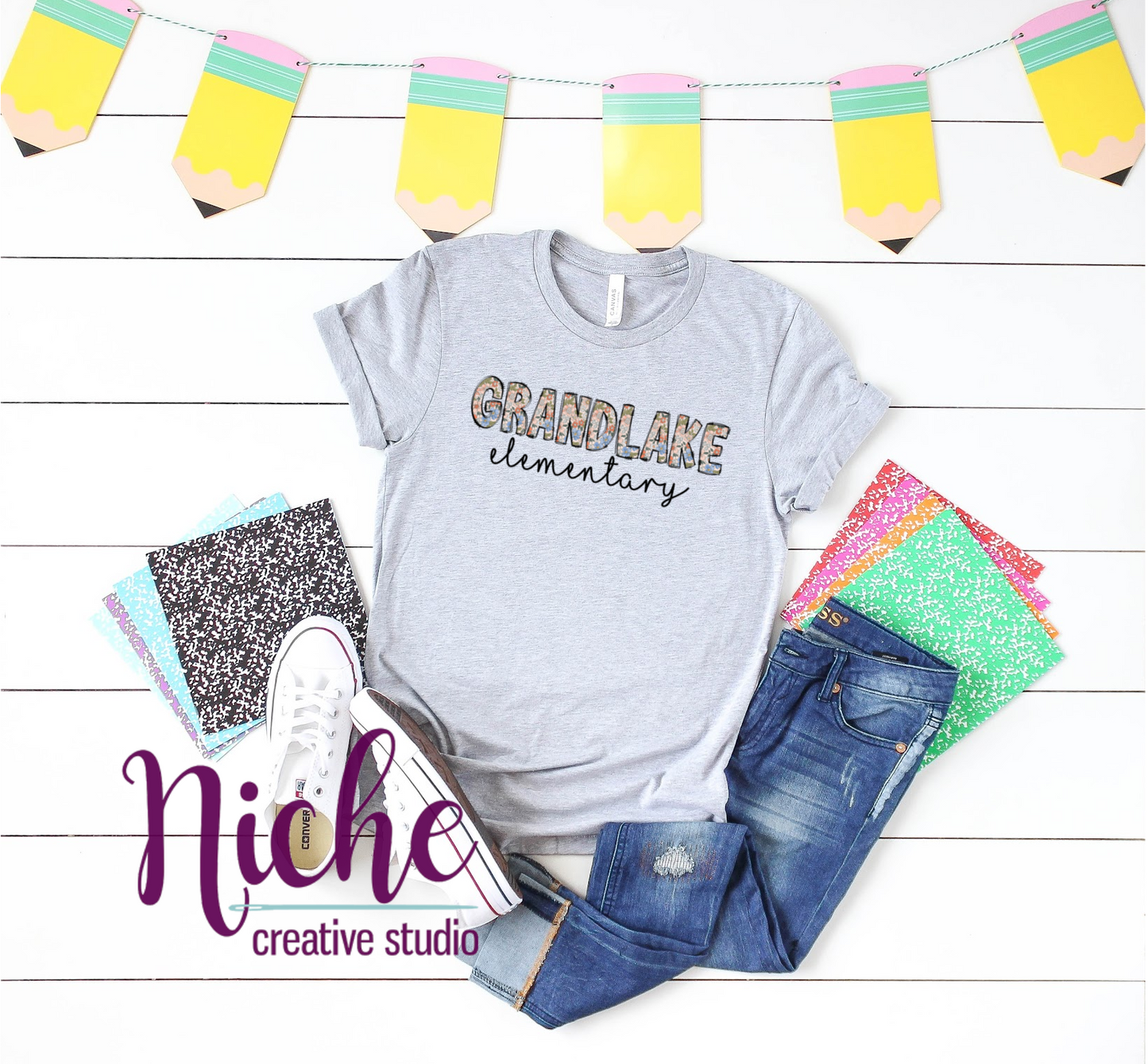 - DOO411 Retro Vintage Grand Lake Decal