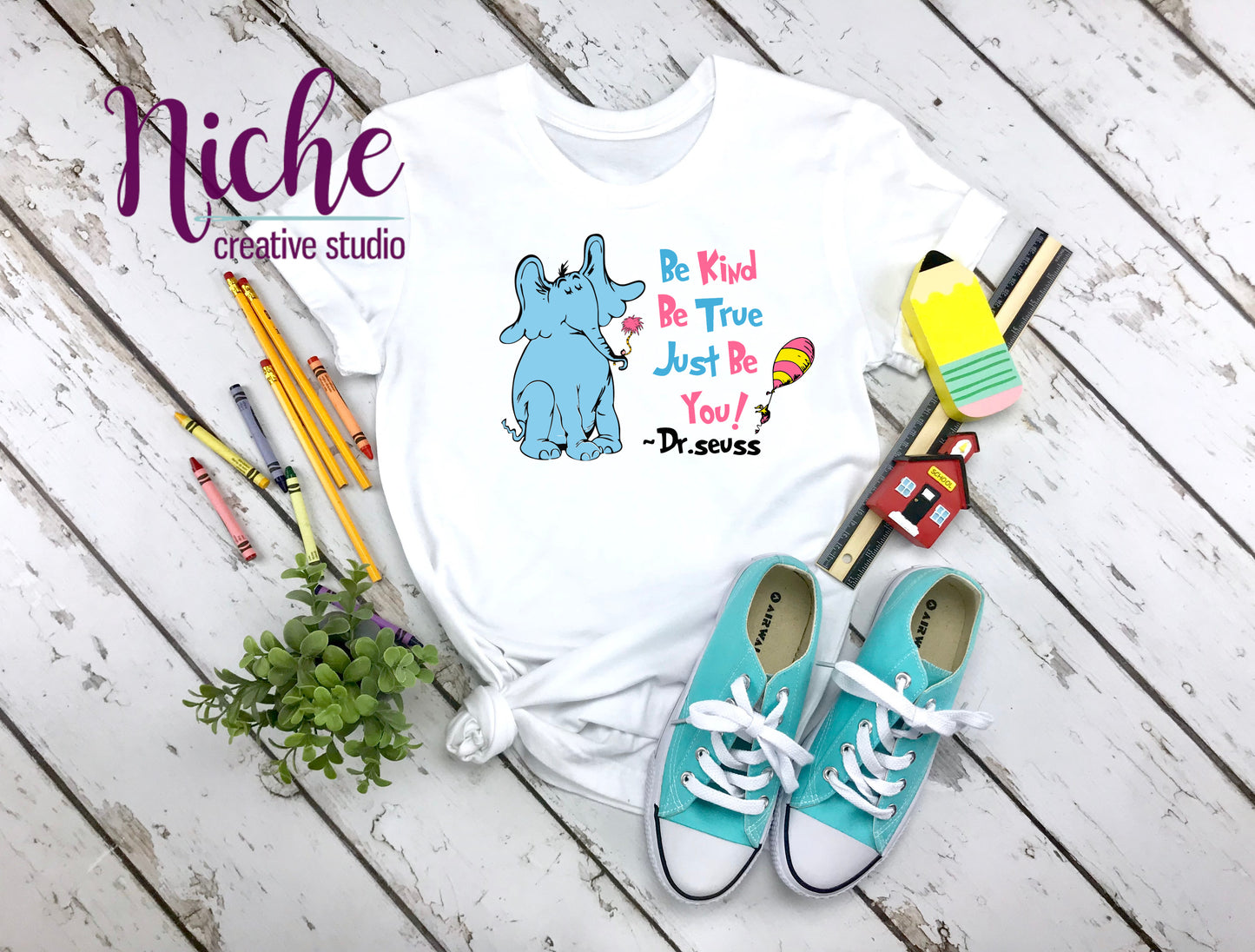 -DRS1341 Dr. Seuss Elephant Decal