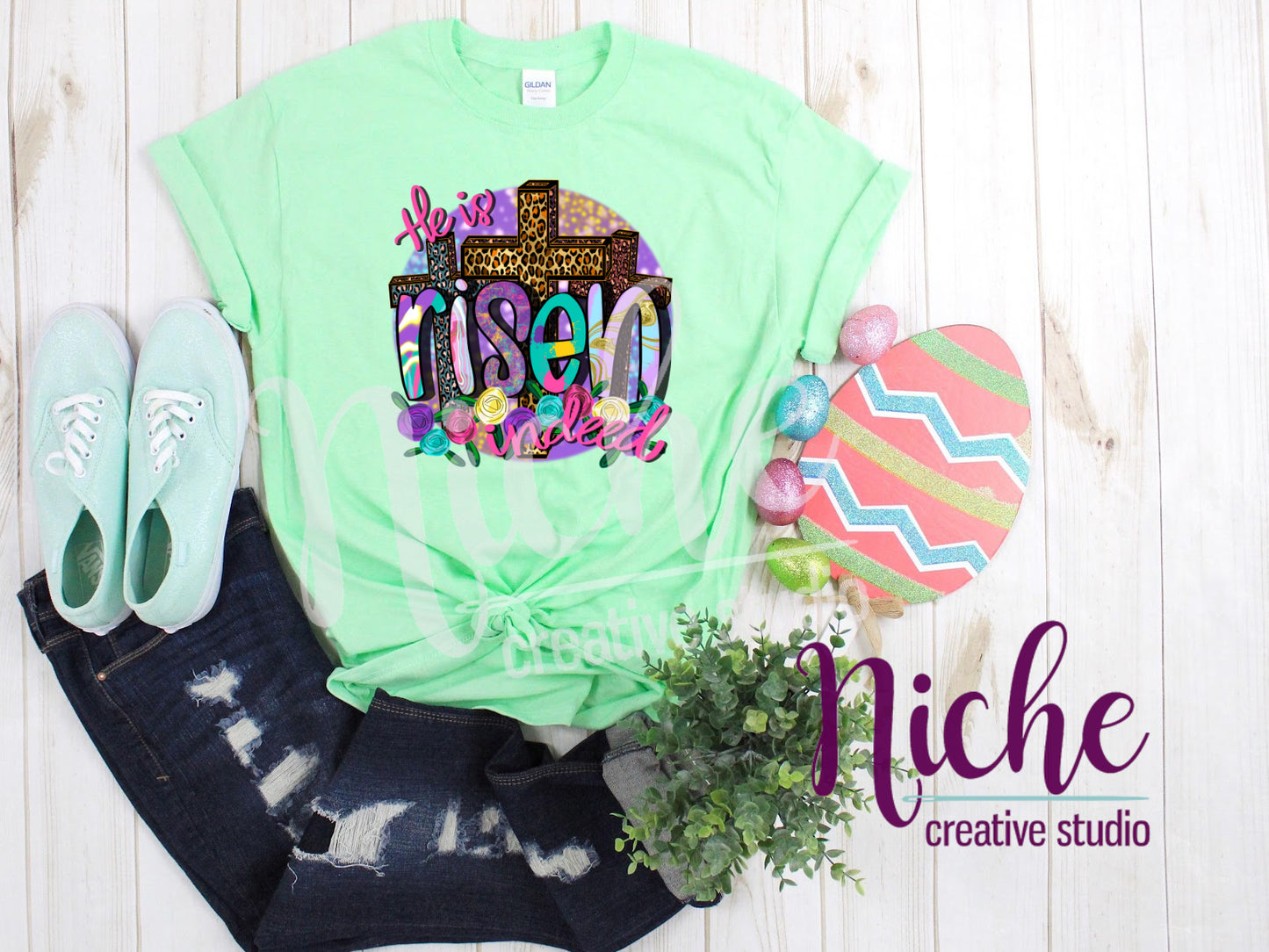 -EAS2517 Colorful He is Risen Decal