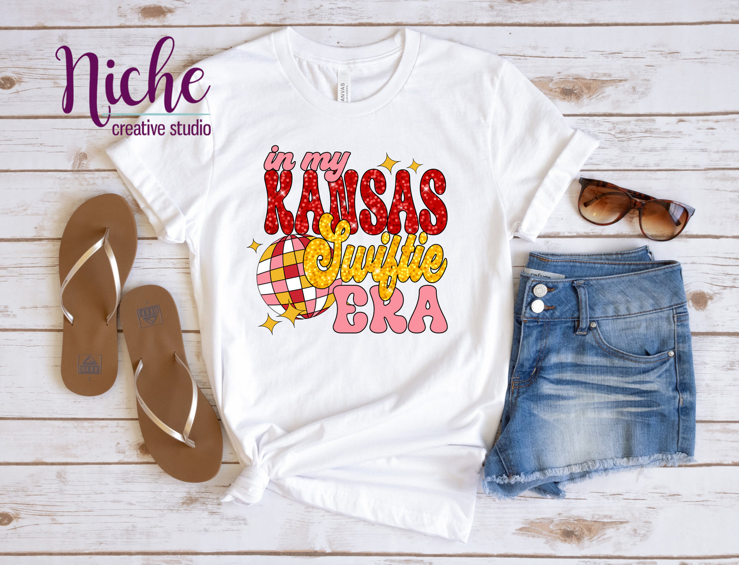 -FOO1583 Kansas Swifite Era Glitter Decal