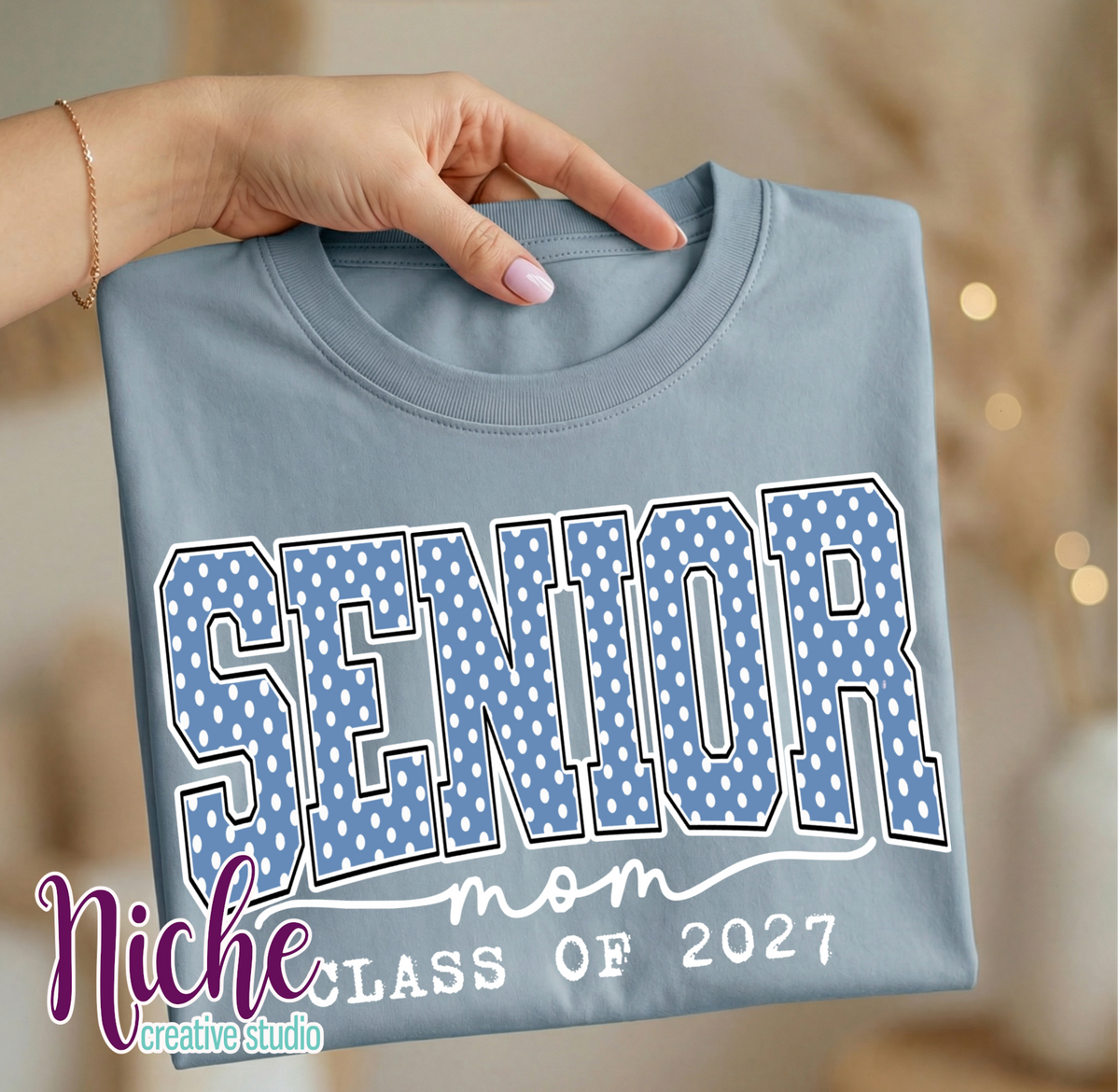 -GRA8138 Senior Mom 2027 Decal