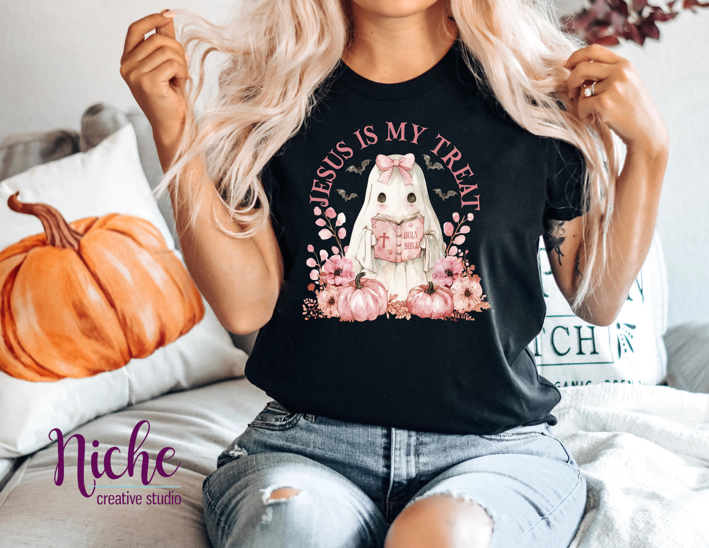 -HAL5297 Jesus is my Treat Decal