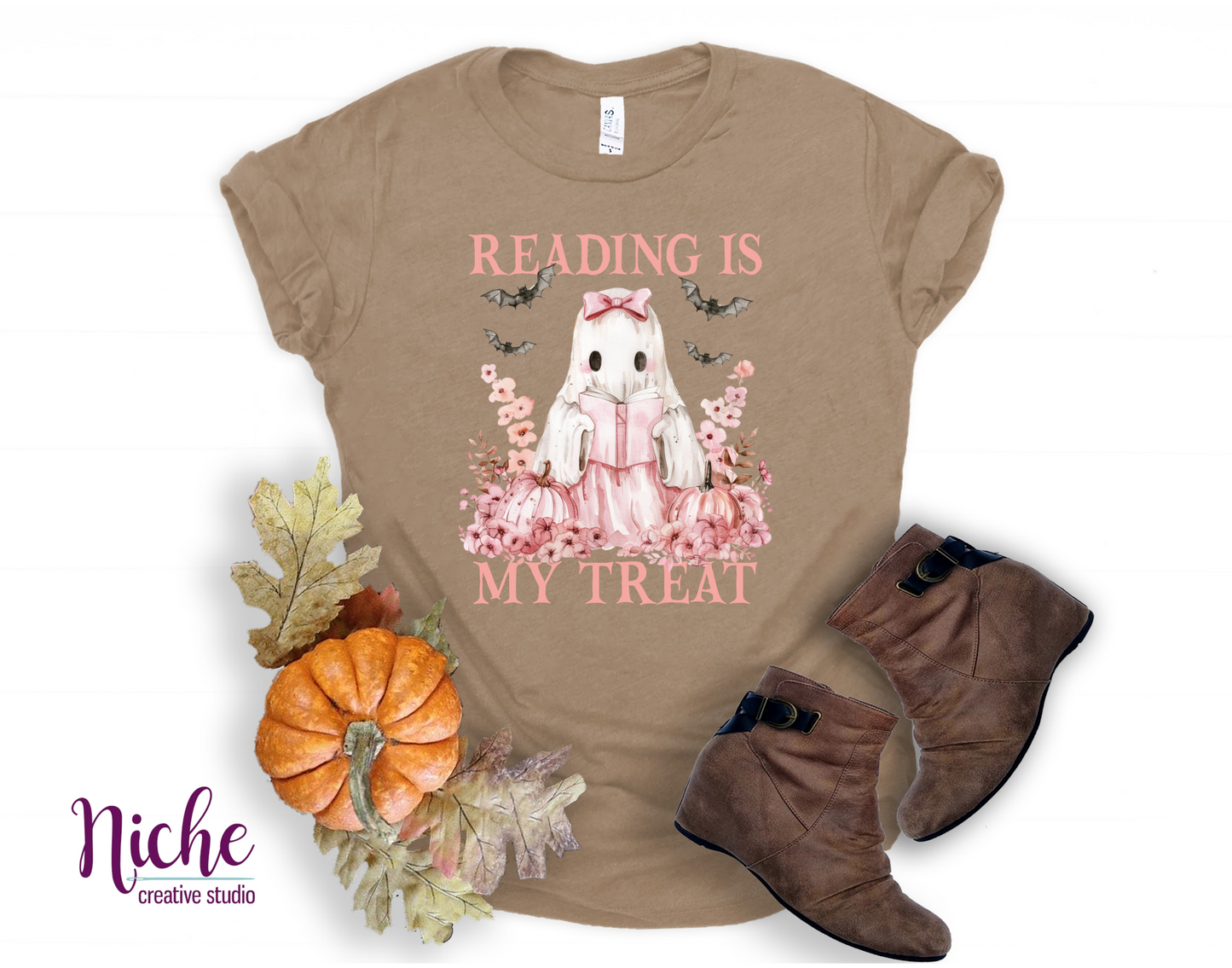 -HAL5313 Reading is a Treat Decal