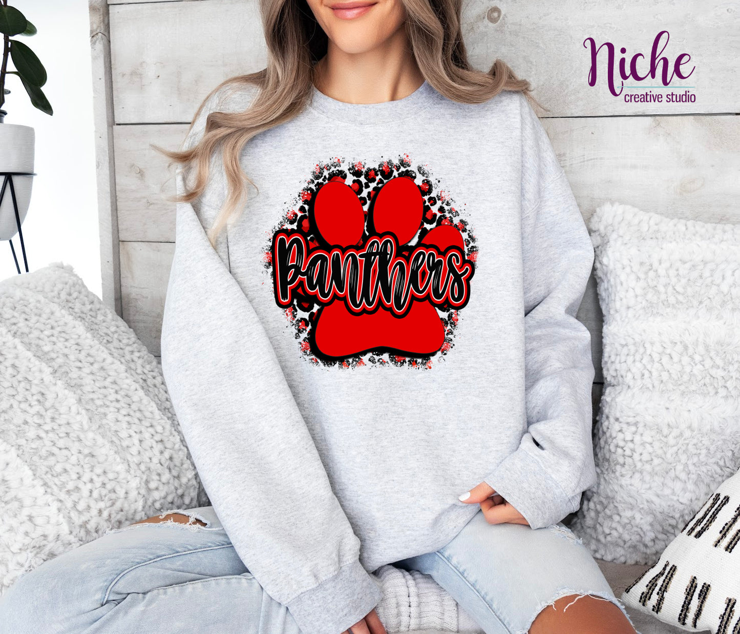 -ICCS8257 Panthers Paw Decal
