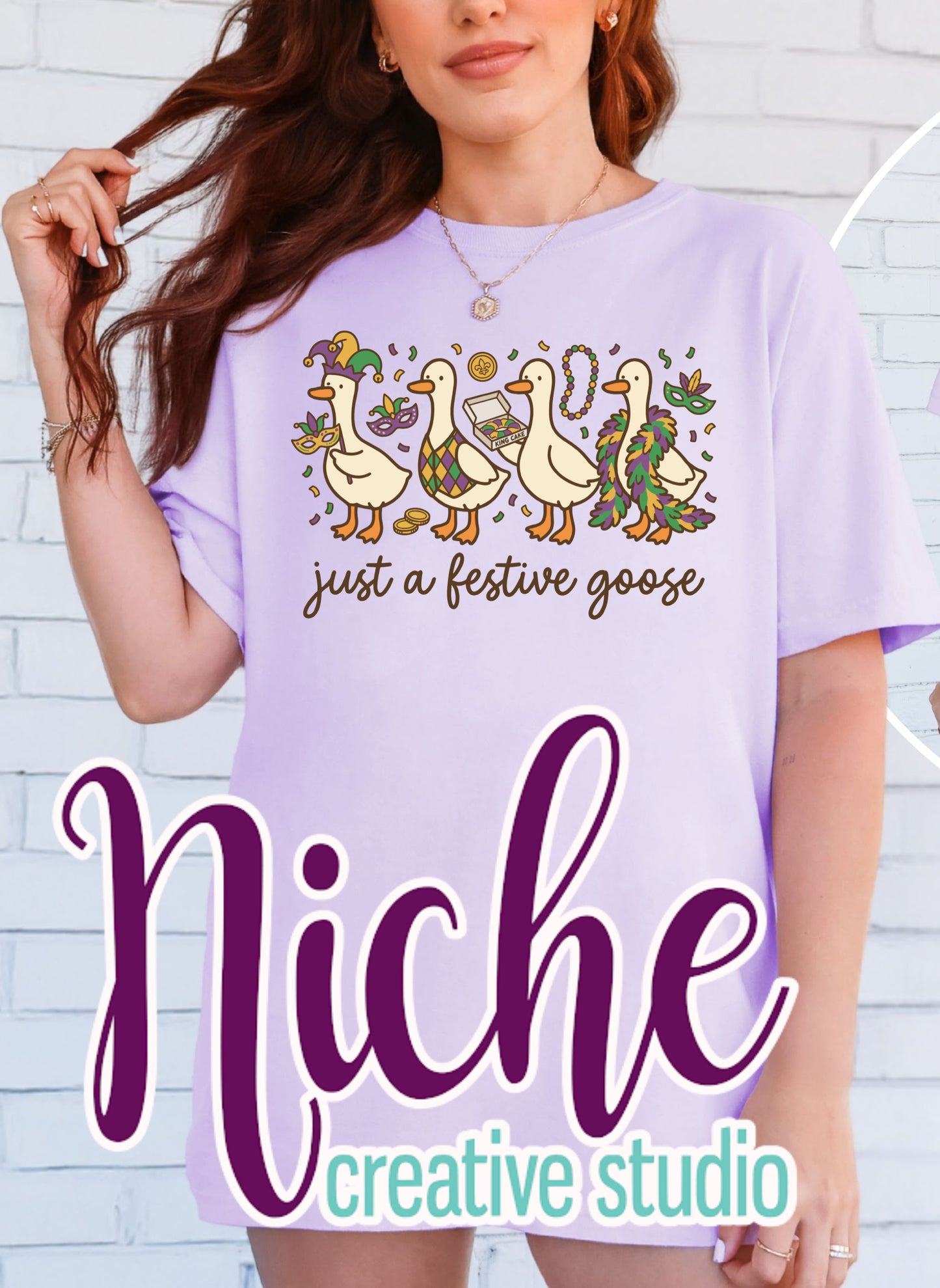 -MAR8465 Mardi Gras Goose Decal