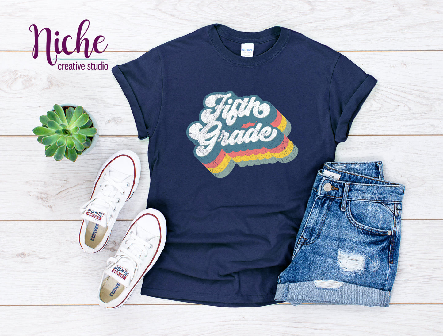 -SCH553 Retro Fifth Grade Decal