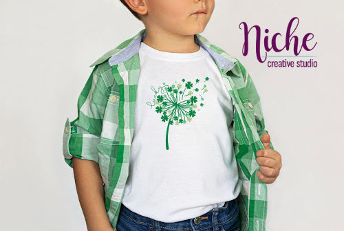 -STP1631 Clover Dandelion Decal