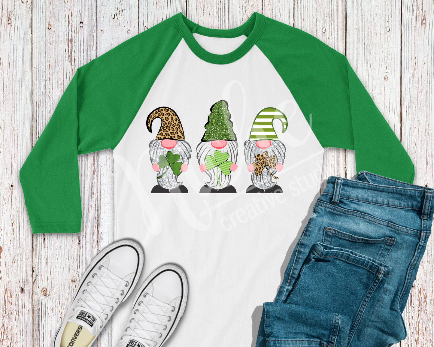 -STP2758 Clover Gnomes Decal