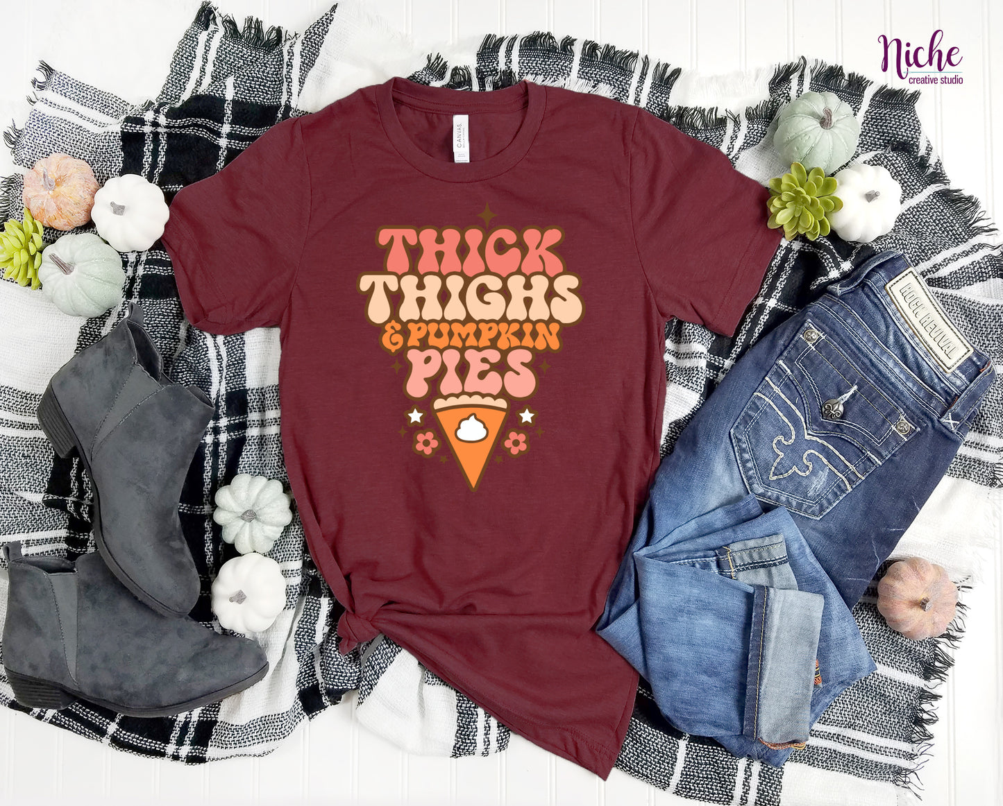 -THA1013 Thick Thighs Pumpkin Pies Decal