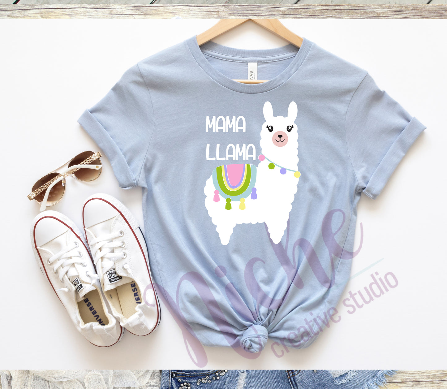 - ANI2598 Mama Llama Decal
