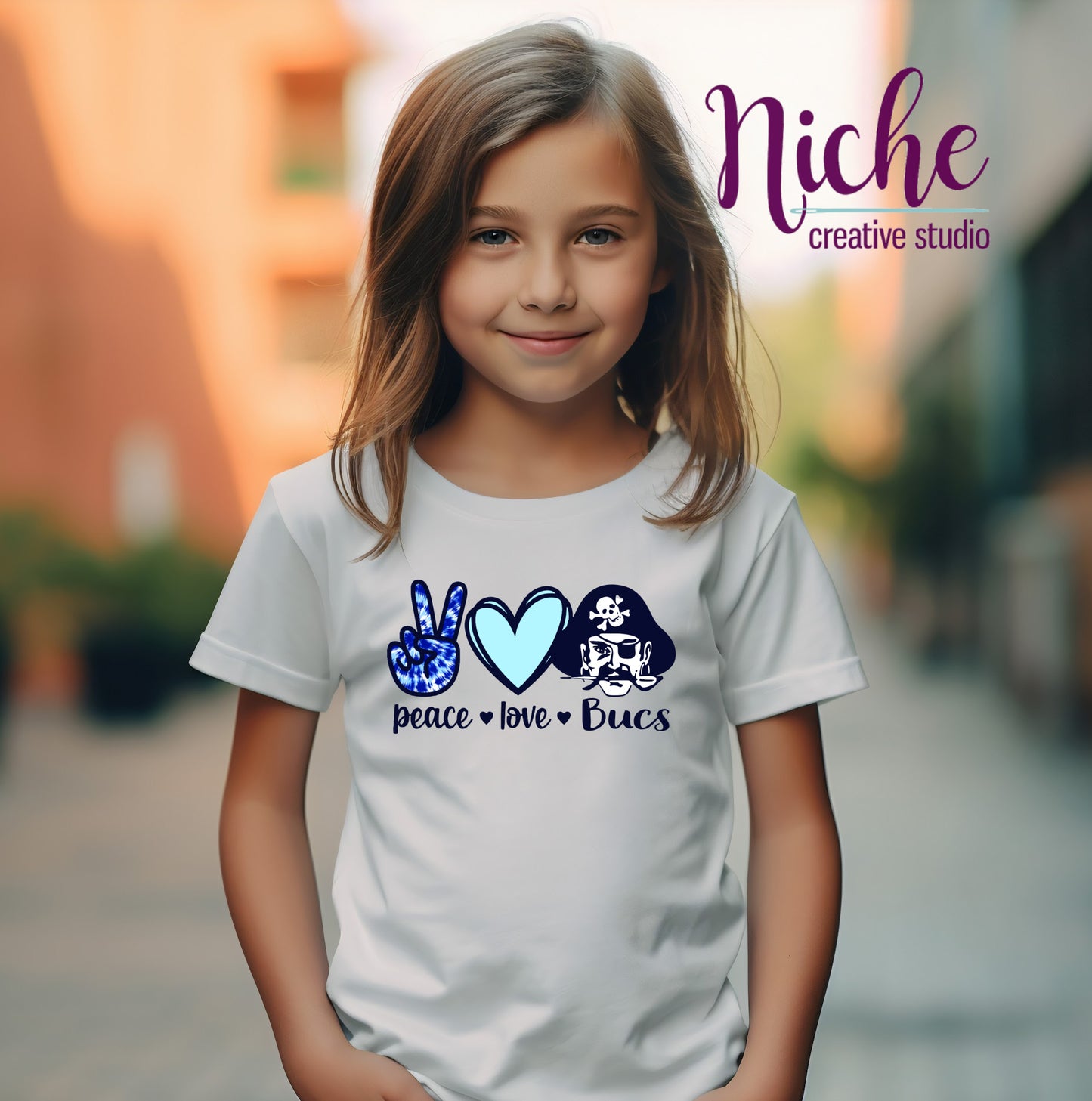 -BAR3085 Peace Love Bucs Decal