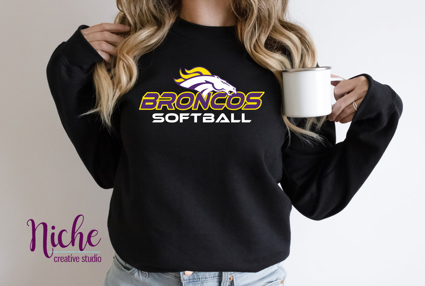 -BRO1075 Broncos Softball Decal