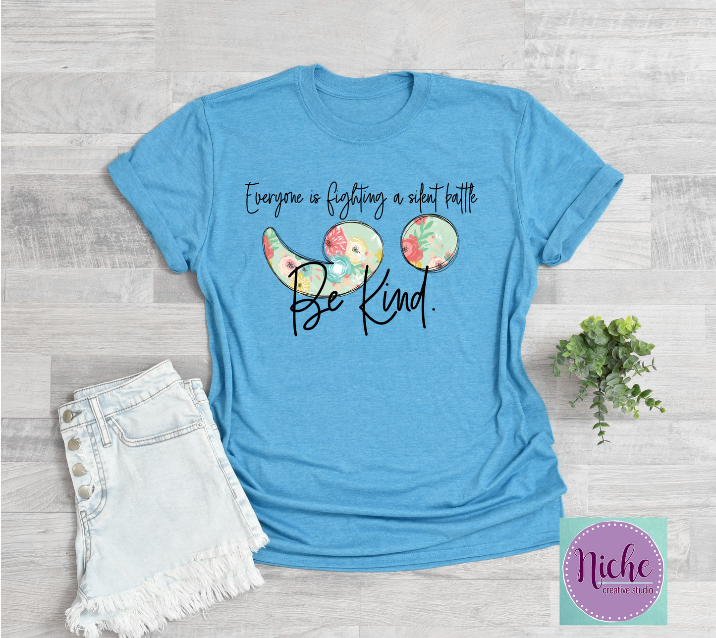 -CAU002 Be Kind Floral Decal