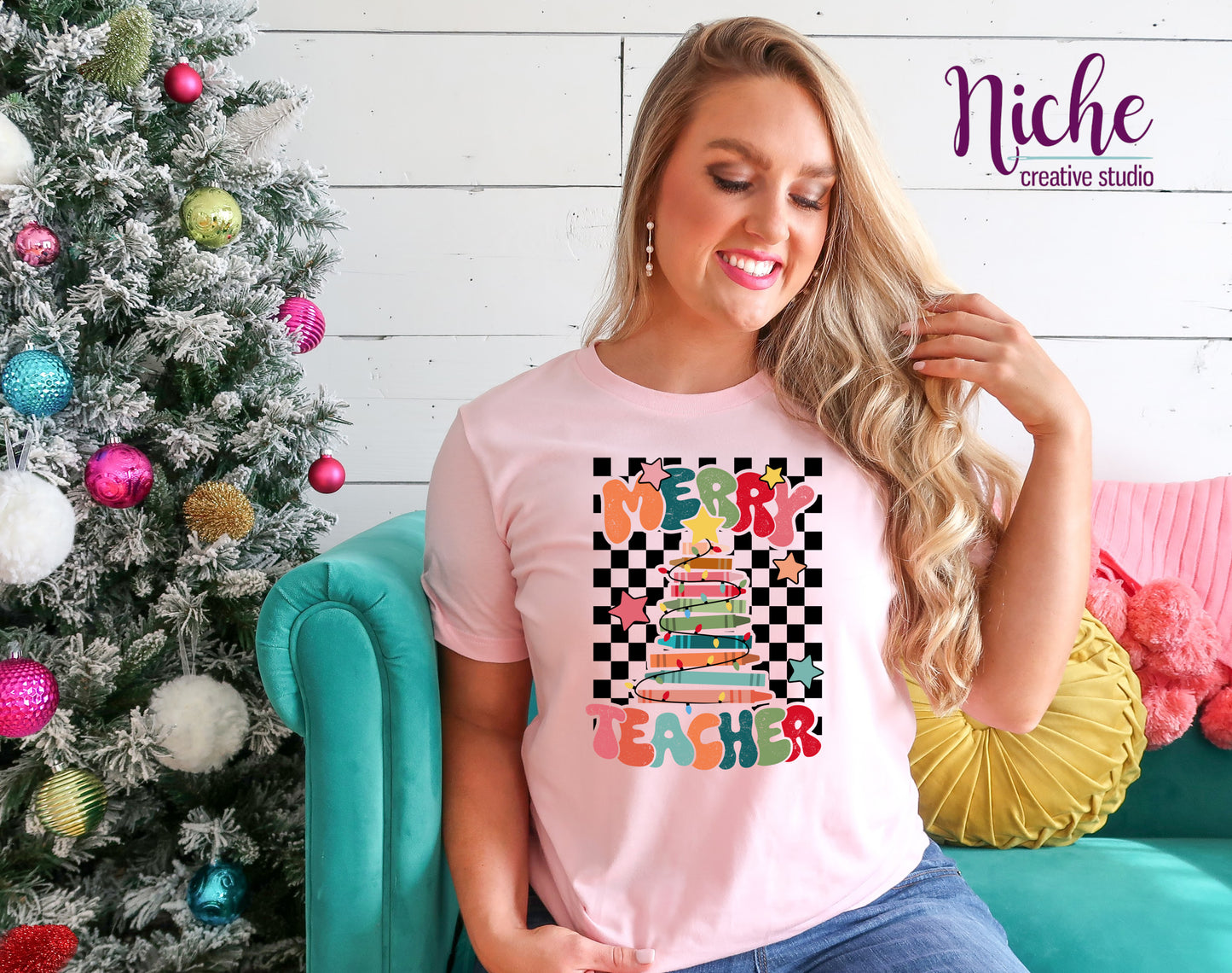 -CHR5460 Christmas Tree Merry Teacher Decal