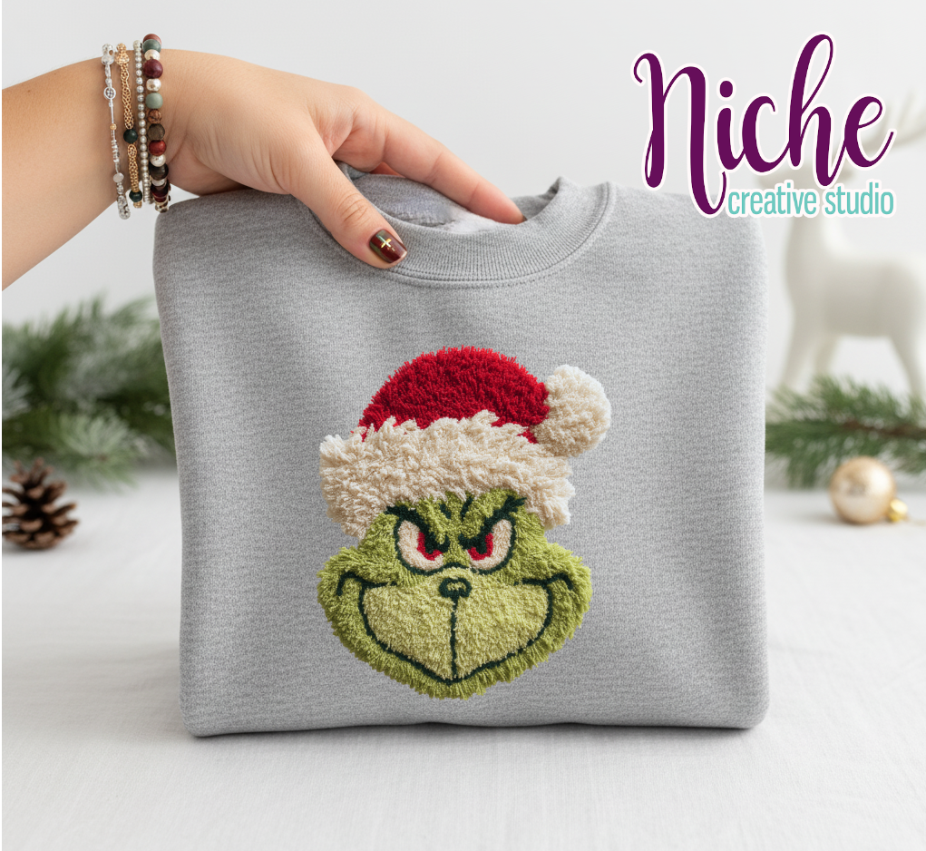 -CHR8471 Green in Santa Hat Crochet Decal
