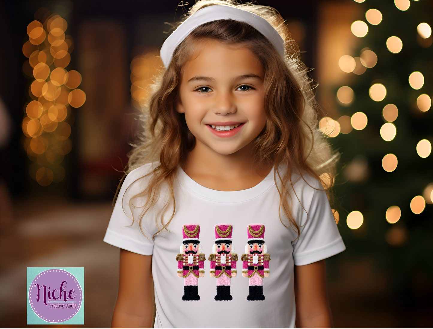 -CHR8491 Nutcrackers Crochet Decal