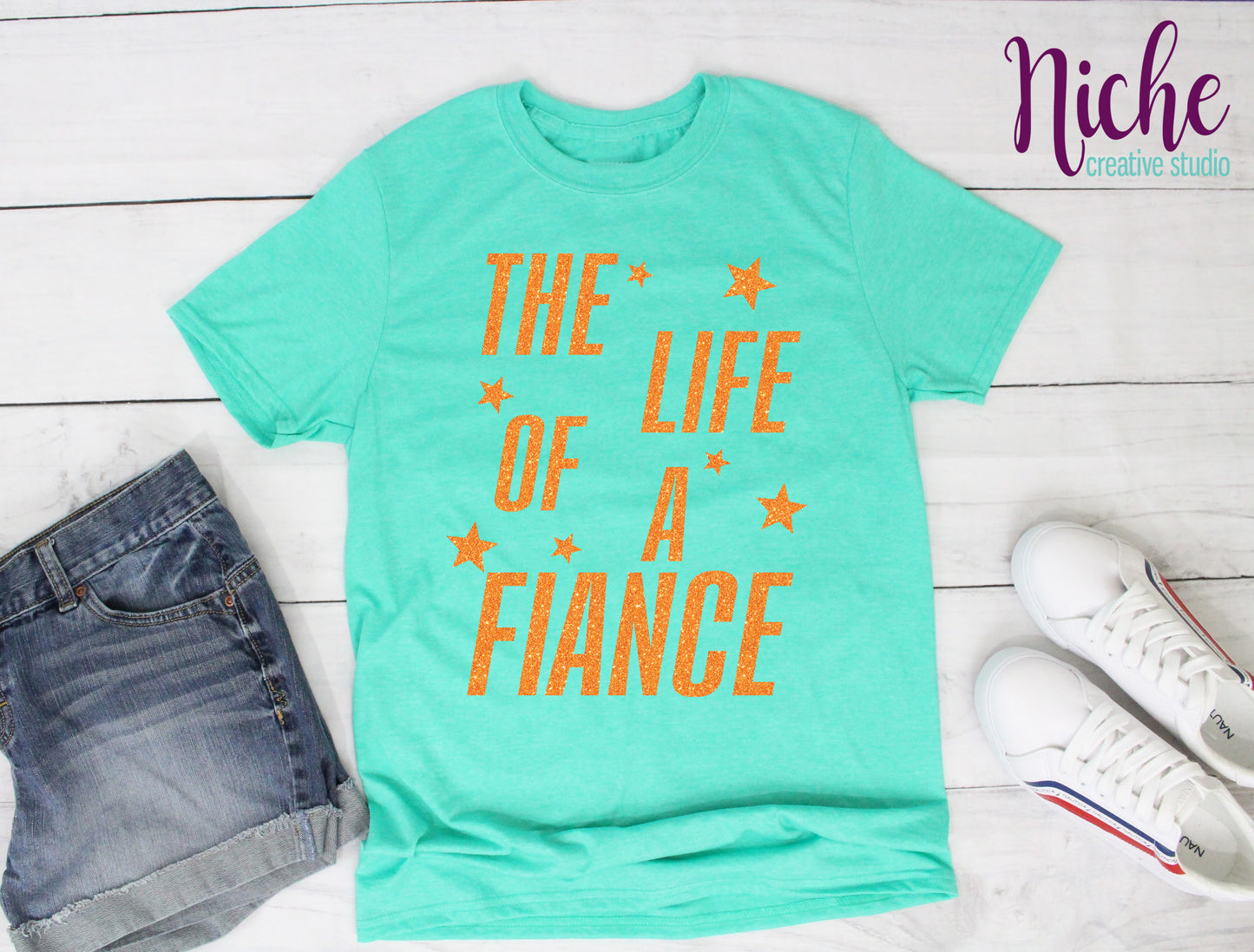 -CON8288 The Life of a Fiancé Decal