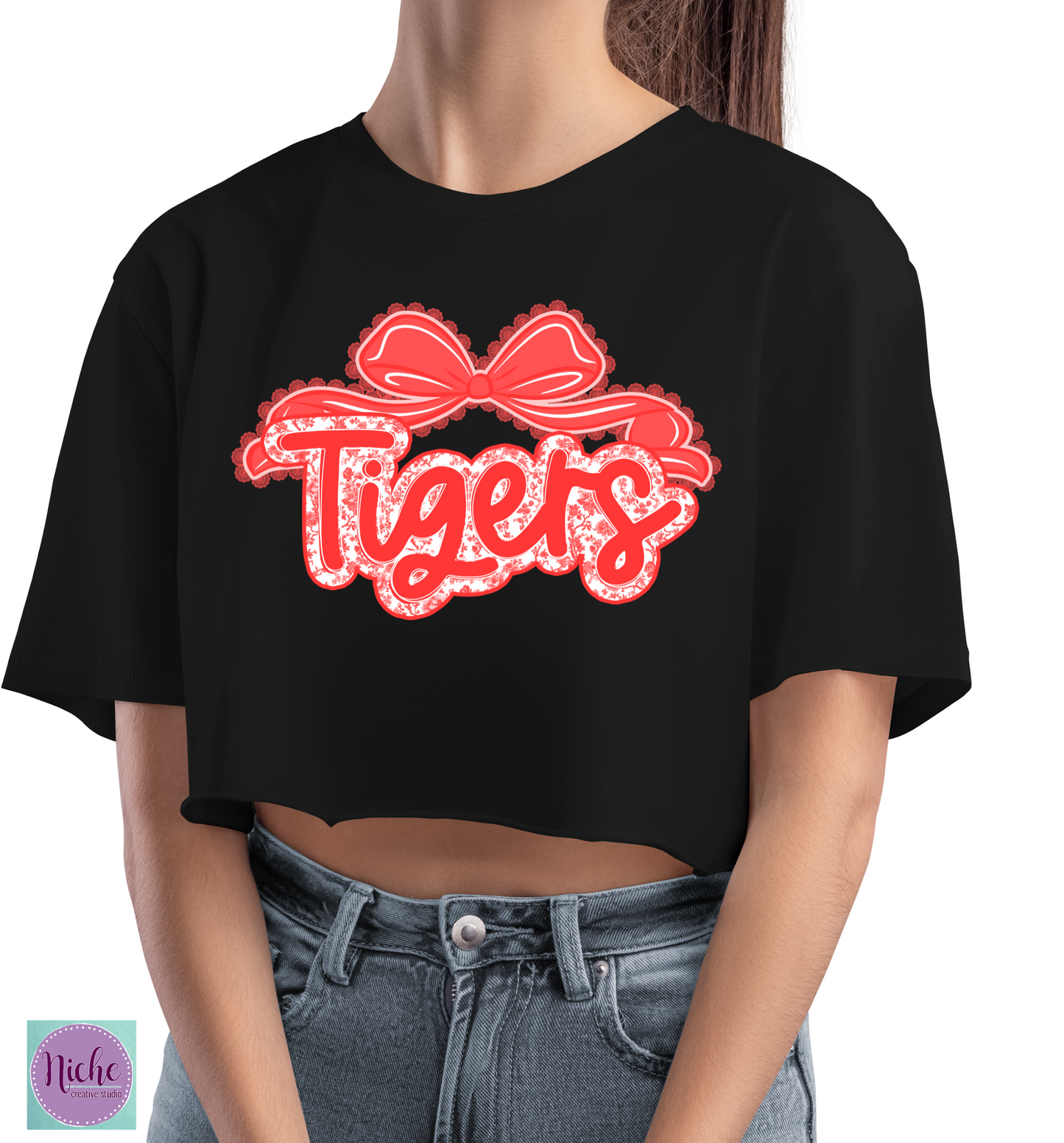 -DEQ8209 Tigers with Bow Decal