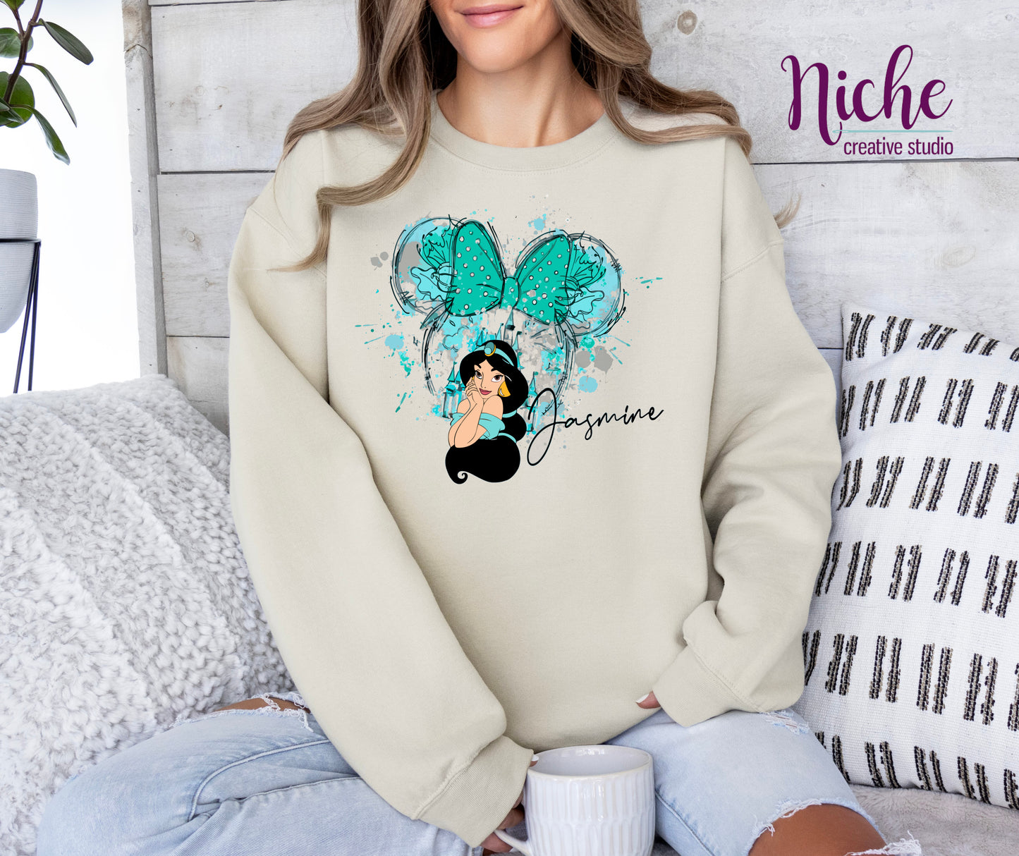 -DIS8226 Mouse Ears Princess Decal