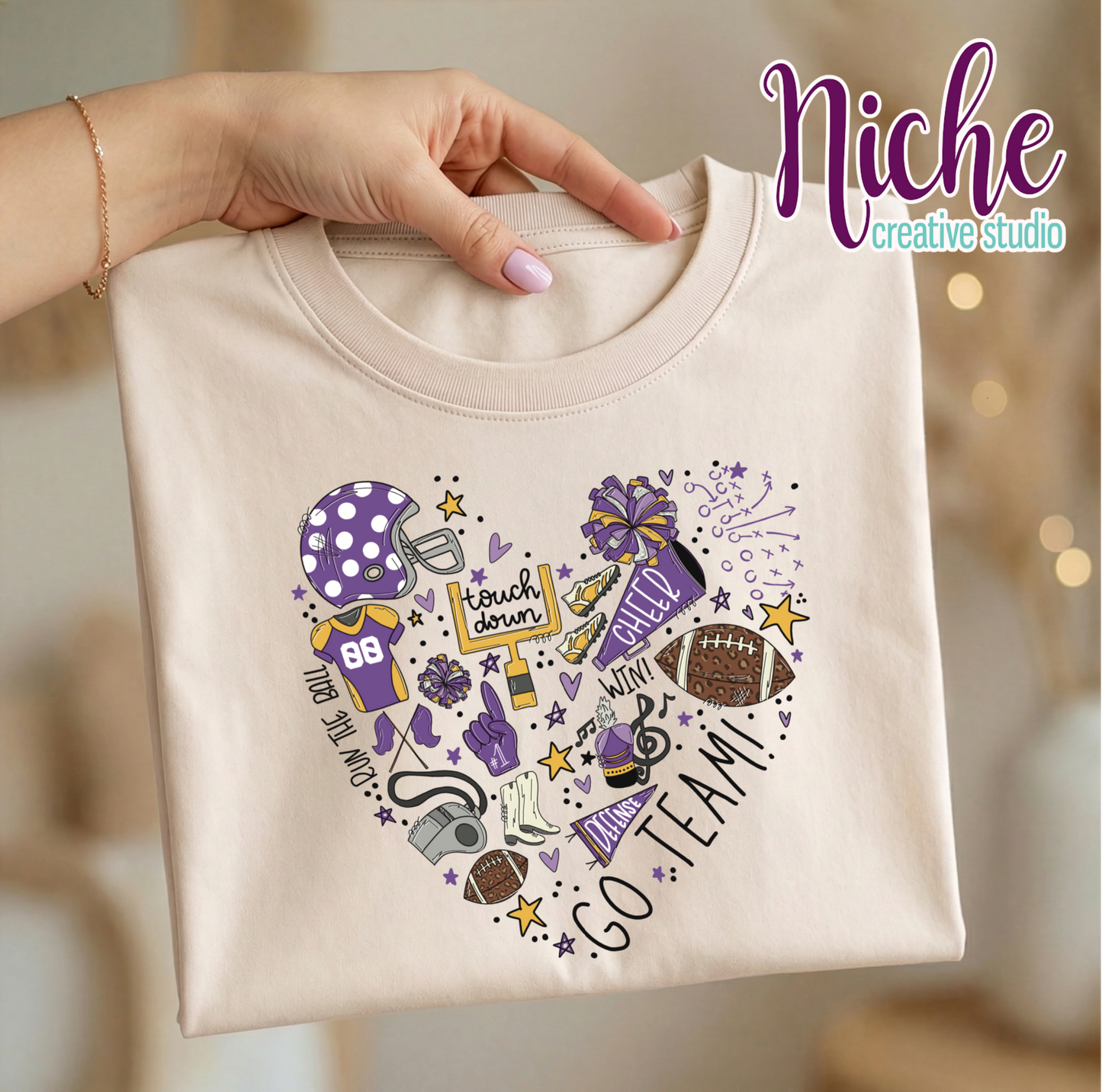 -FOO8488 Football Heart Decal