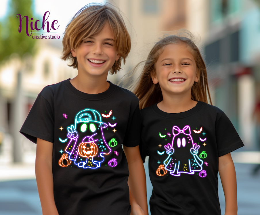 -HAL5250 Neon Spooky Ghost Decal