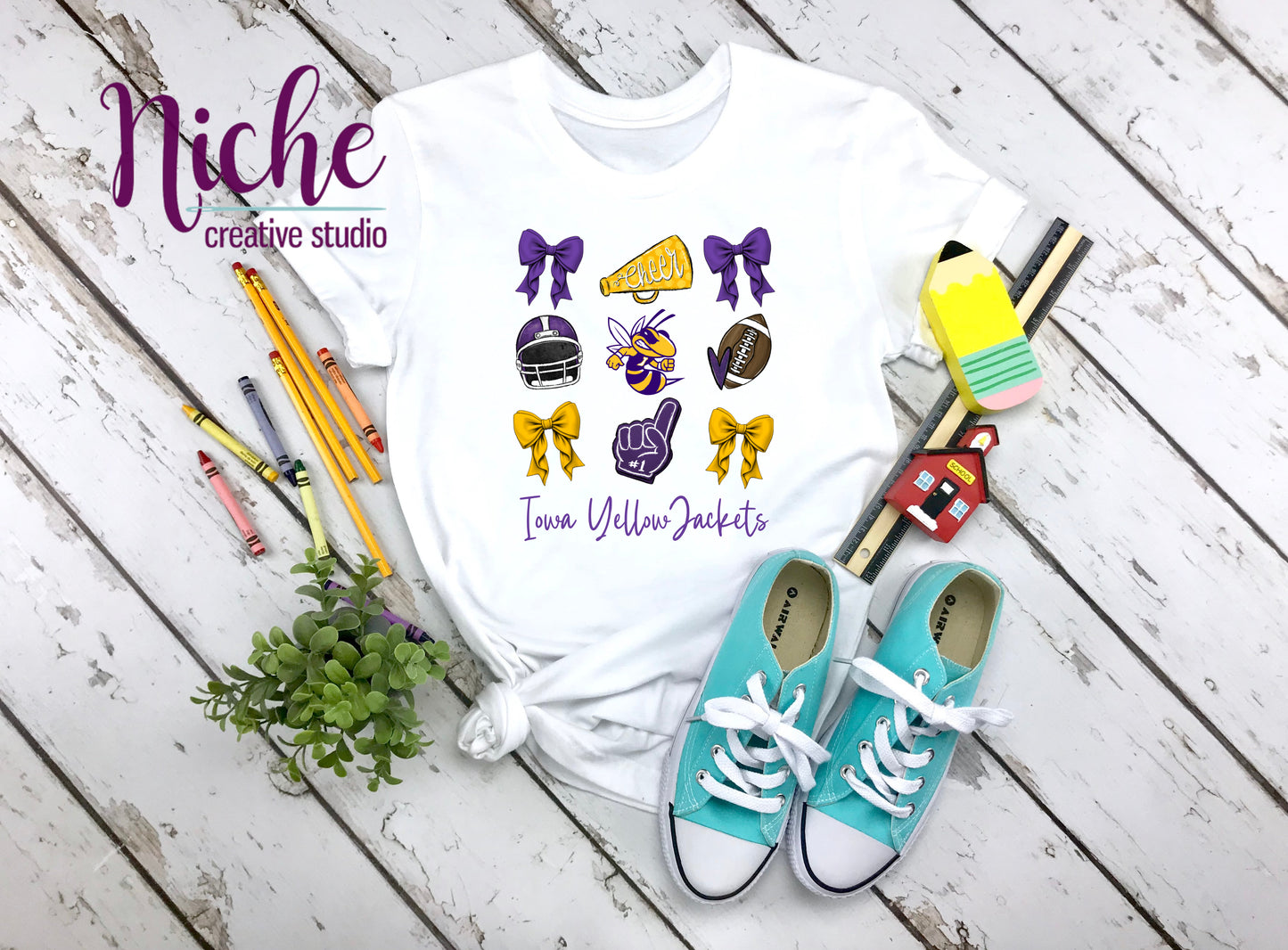 -IOW1968 Iowa Football and Bows Decal