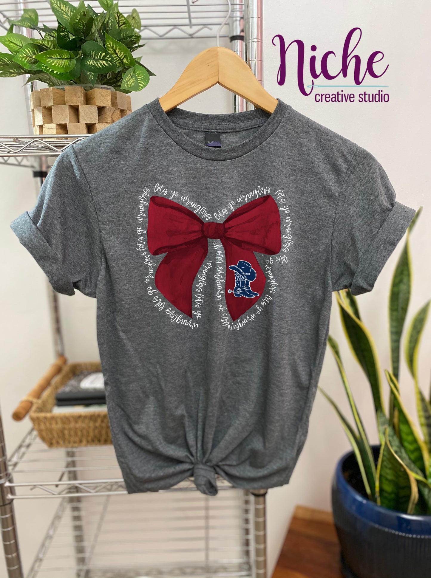 -LEB5478 Wranglers Bow Decal