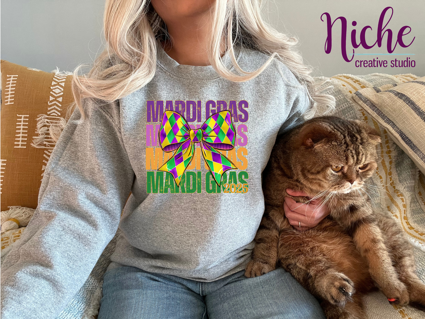 -MAR5644 Mardi Gras Repeat Bow Decal