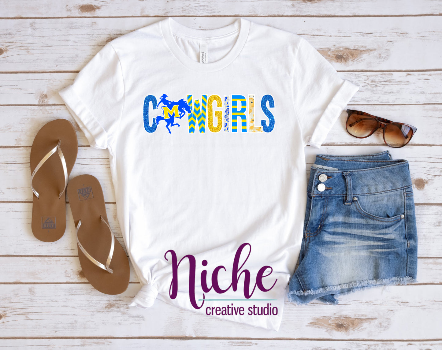 -MCN2716 Cowgirls Glitter Letter Decal