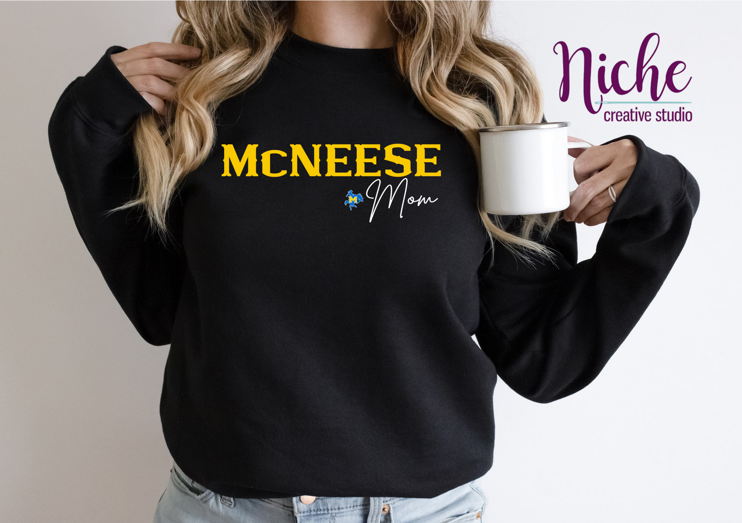 - MCN585 McNeese Mom Decal