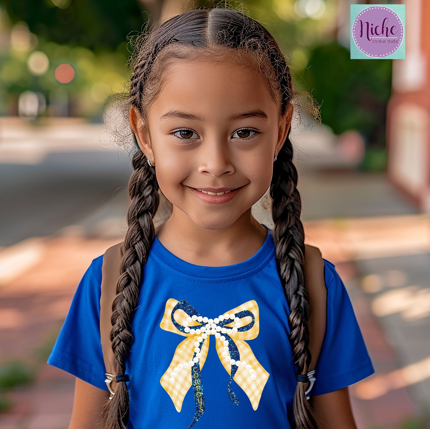 -MCN8427 Pearl Bow Glitter Cowboys Decal