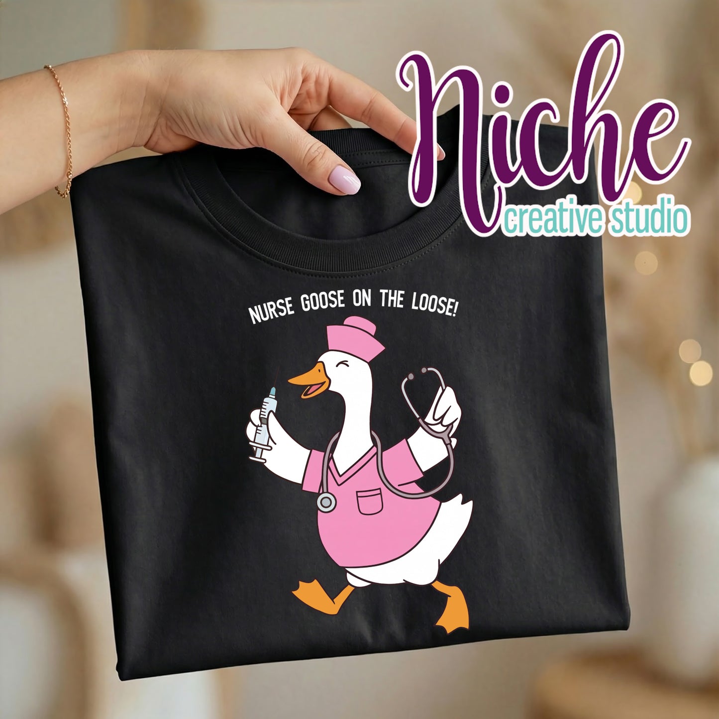 -MED8568 Nurse Goose on the Loose Decal
