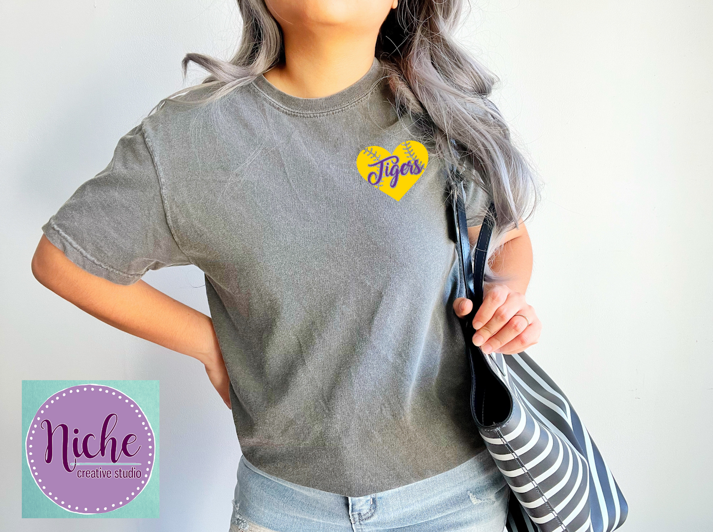 -TIG2917 Tigers Baseball Heart Decal