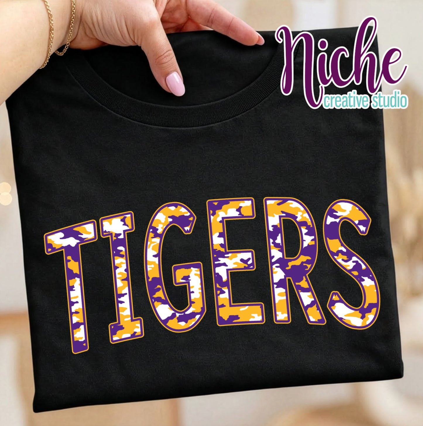 -TIG8431 Camo Tigers Decal